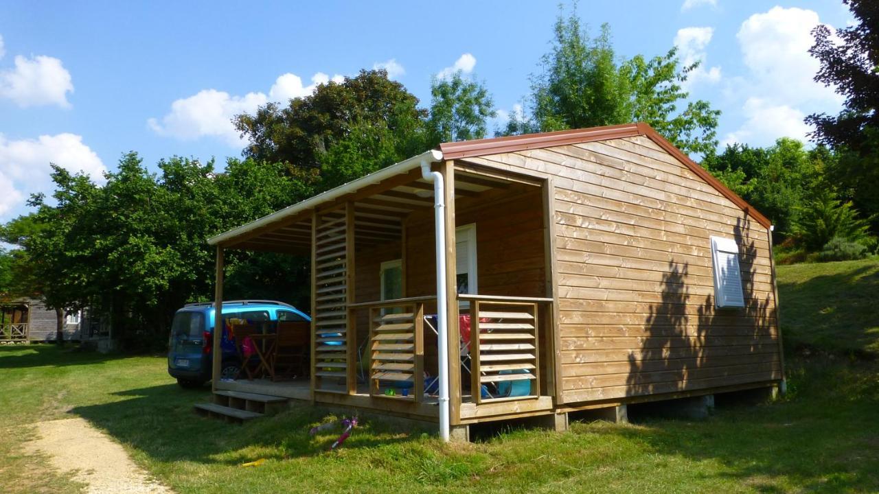 Camping Les Terrasses De Dordogne Rouffignac Saint-Cernin Екстер'єр фото
