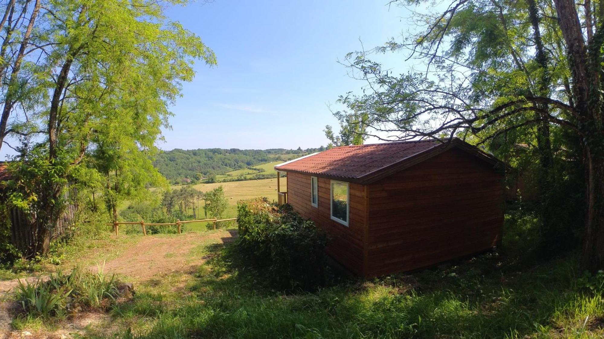 Camping Les Terrasses De Dordogne Rouffignac Saint-Cernin Номер фото