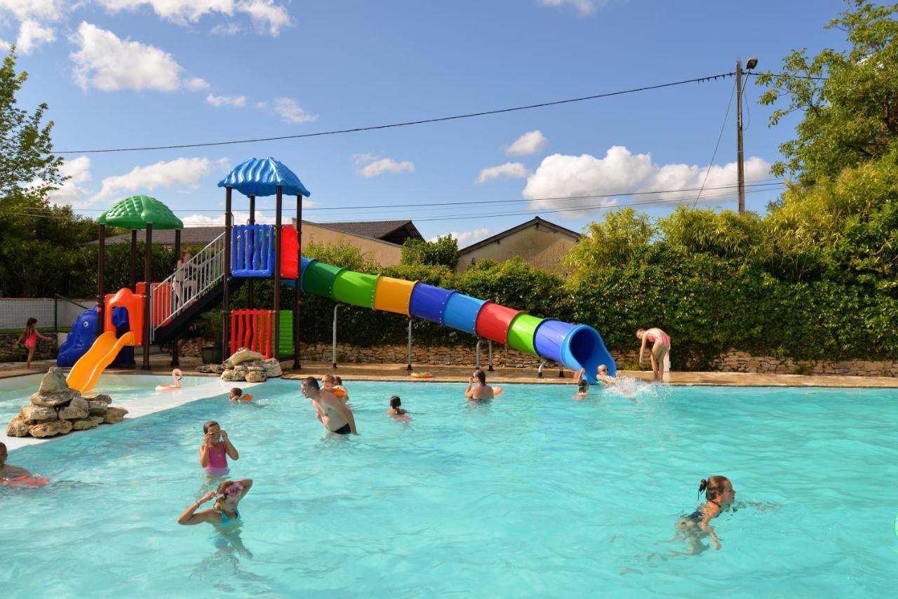 Camping Les Terrasses De Dordogne Rouffignac Saint-Cernin Екстер'єр фото